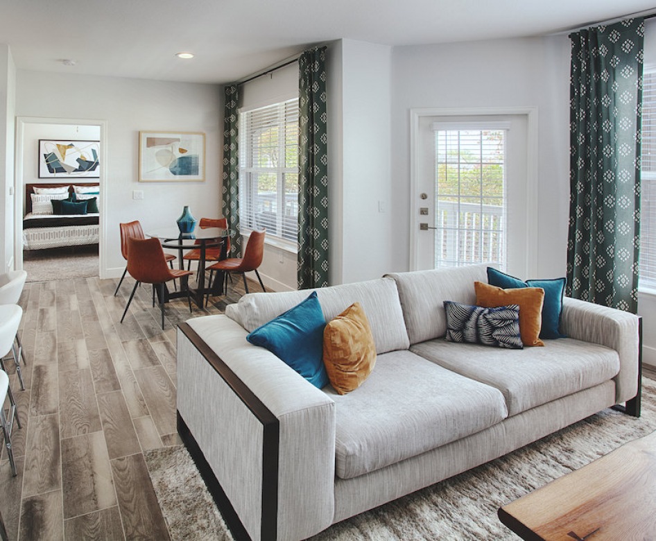 Stone Cliff Apartments