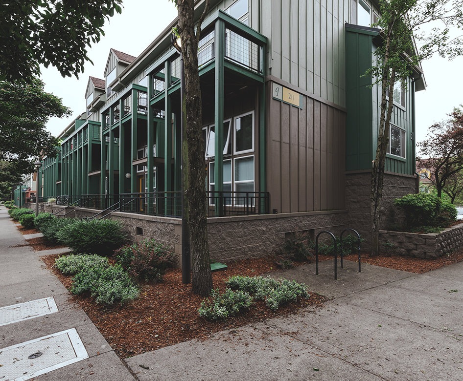 Russellville Commons